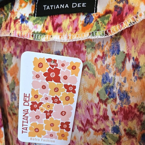 Size S to M Wide Collar Wrap Blouse Watercolor New - Picture 13 of 13